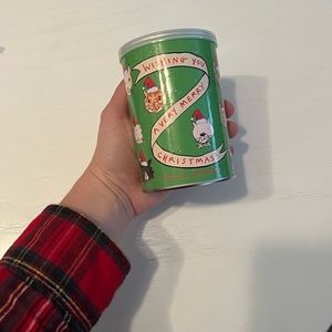 NWT Cat Puzzle in Christmas Can by Two’s Company New